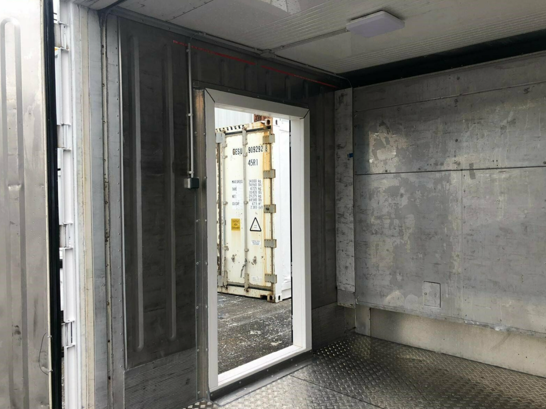 3m (10ft) High Cube Refrigerated Container - Cold Storage Unit with Carrier ML3 & Side Freezer Door | SA Depot